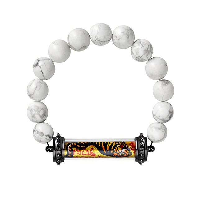 Howlite beaded bracelet with a Thai amulet featuring a hand painted Tiger